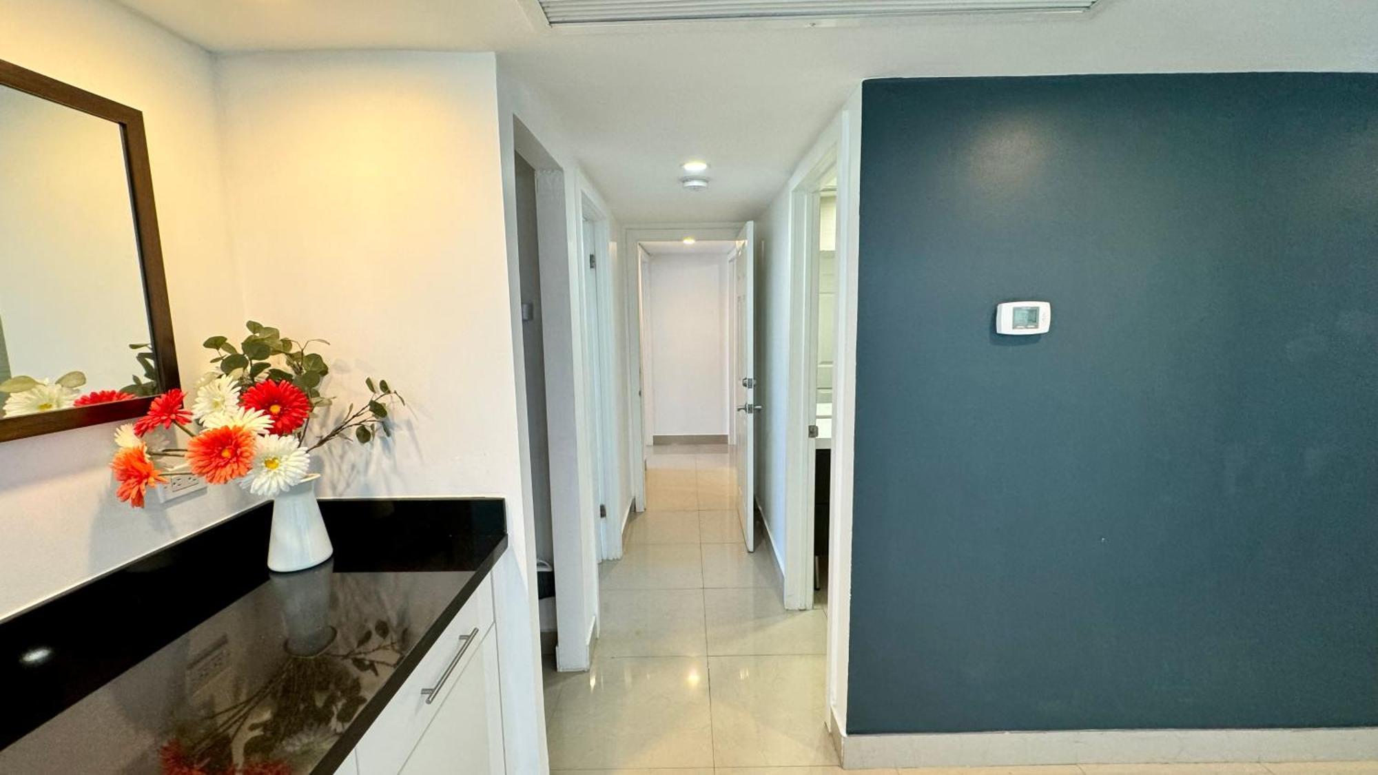 Sunny Isles, Beach Life! Parking Included ميامي بيتش المظهر الخارجي الصورة